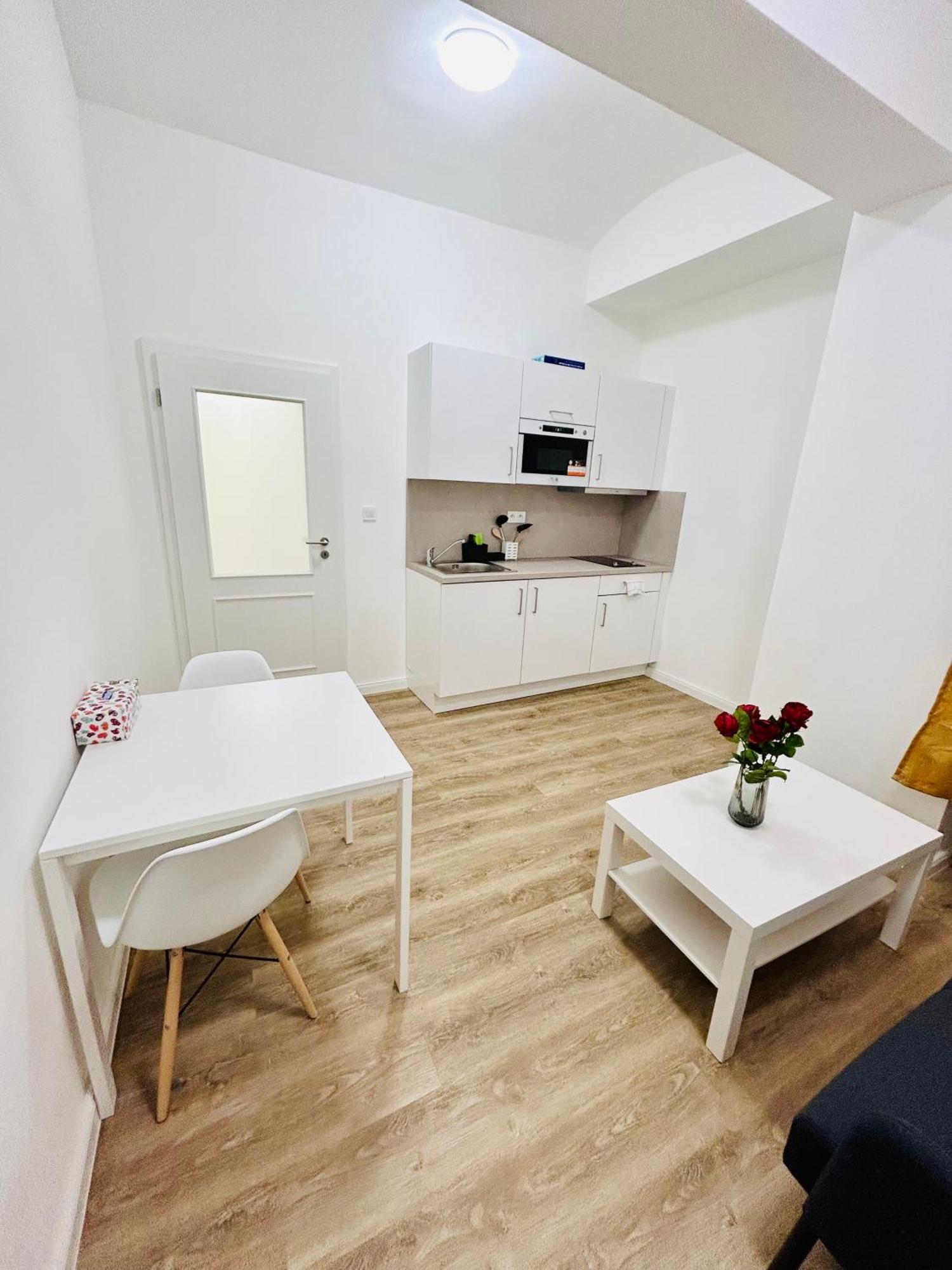 New Apartments Complex Prague Florenc Luaran gambar